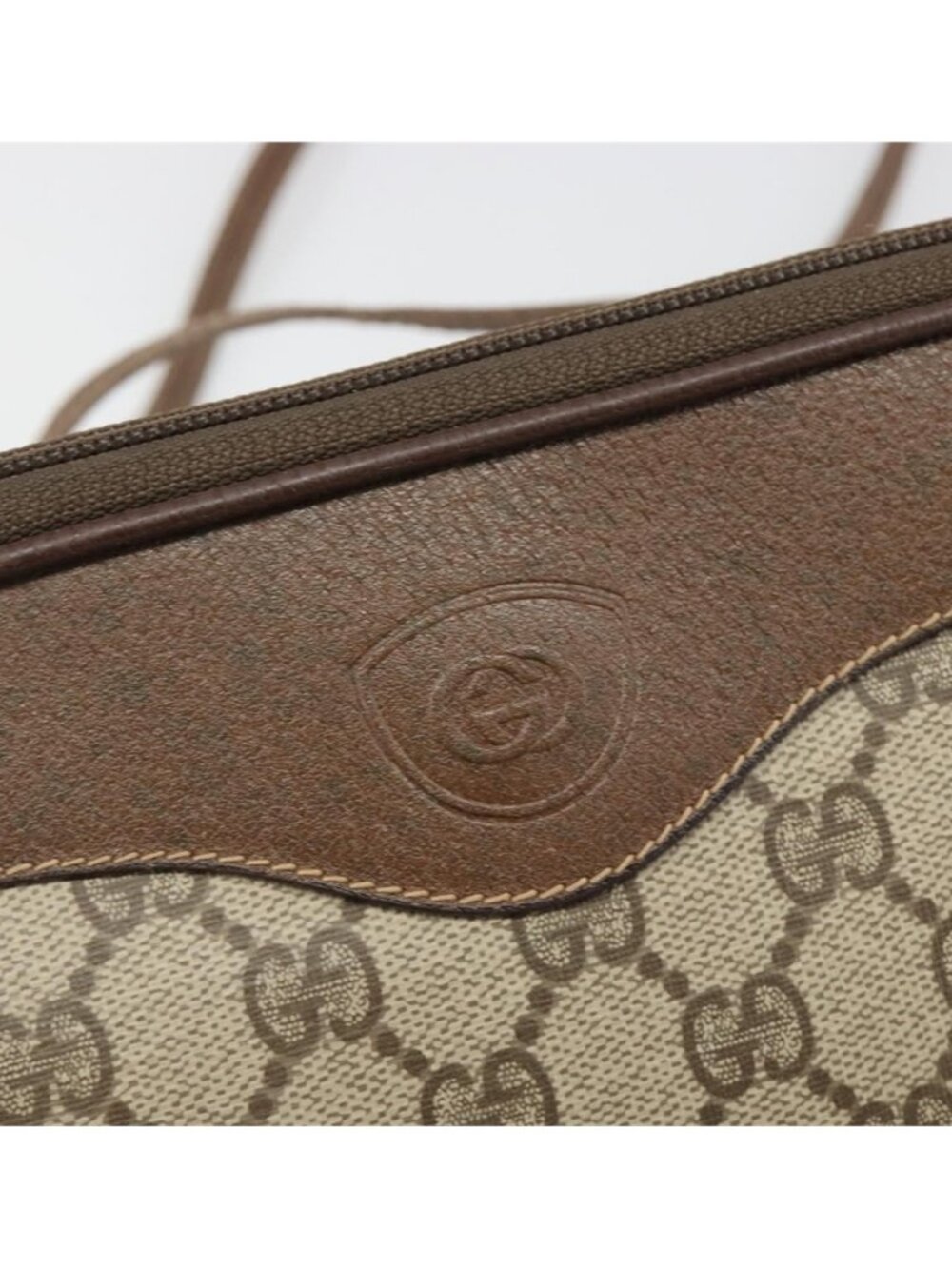 Authentic GUCCI GG Supreme Shoulder Bag PVC Beige Gold - Picture 14 of 16